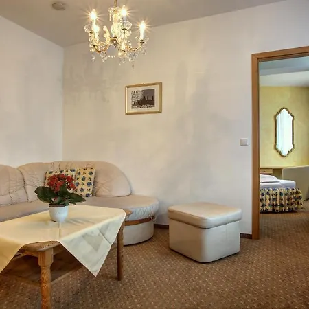 Hotel Berghotel 4*
